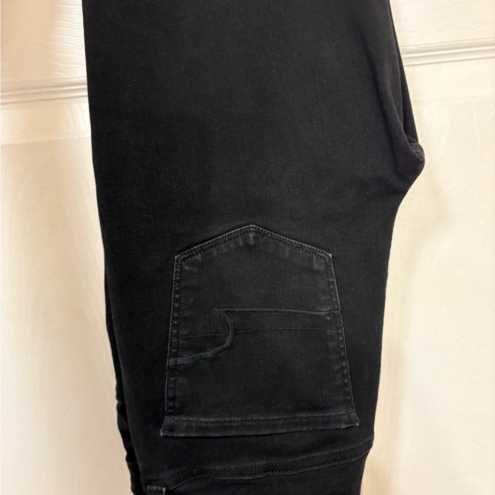 American Eagle Outfitters Men's Dark Jeans